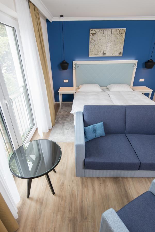 Boutique-Hotel Zur Alten Post บือซุม ภายนอก รูปภาพ